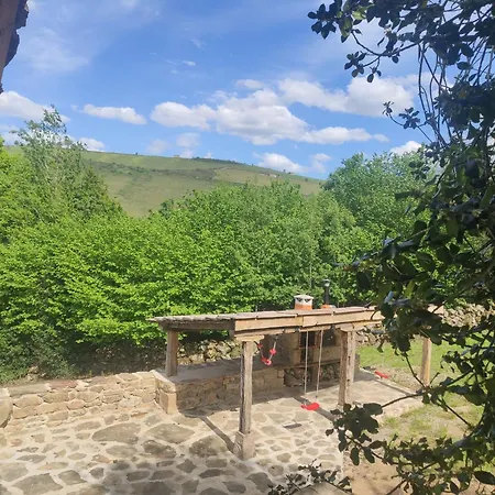 Chalet Pasiega El Ojal *