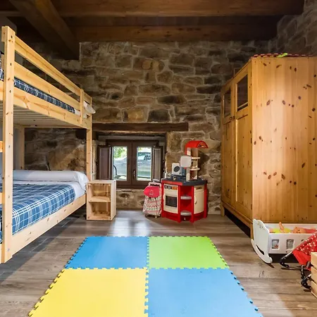 Pasiega El Ojal * San Pedro Del Romeral