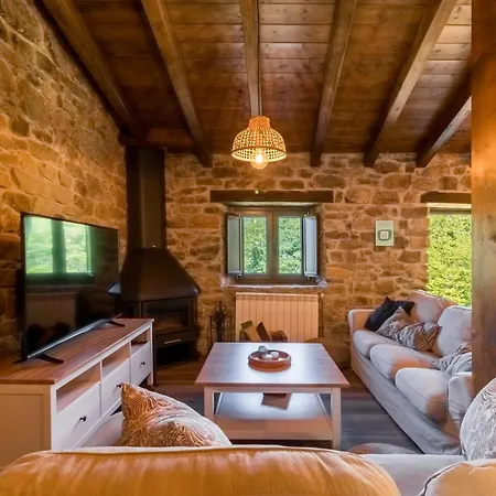 Pasiega El Ojal * San Pedro Del Romeral