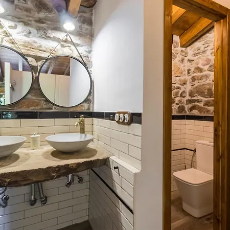 Chalet Pasiega El Ojal San Pedro Del Romeral